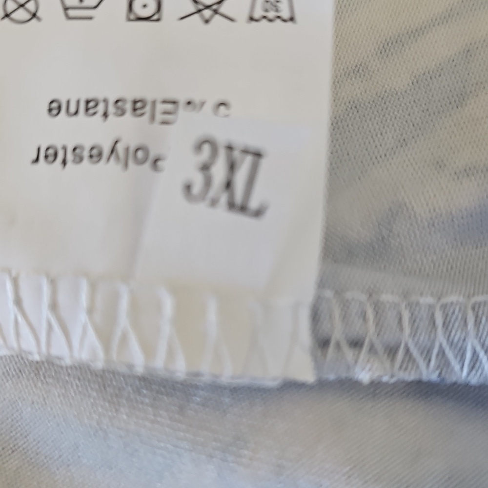 New 3XL Galaxy Print  Spaghetti Strap Silky Wrinkle Free Tank Top Blues & Golds - Picture 11 of 11